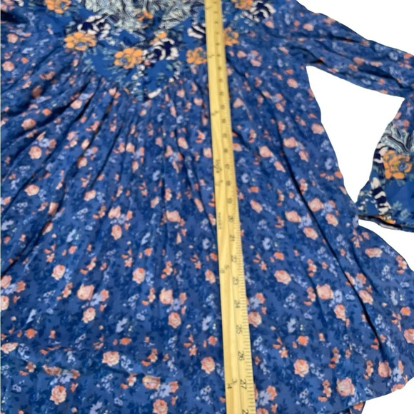 Free People XS Blue Floral Fields Hi Low Oversize Tunic Partial Button - Picture 7 of 9
